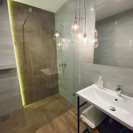 Przystanek Apartment
